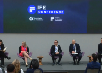 Expertos internacionales en educación discuten el futuro del aprendizaje integrado en el trabajo