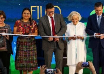 Arranca la FILCO 2025 con muestra de cultura japonesa y reflexiones en torno a los derechos de las mujeres