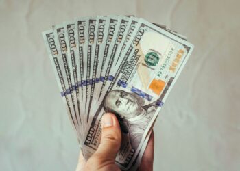 Se vende el Dólar en 20.25 pesos a la venta en bancos de la CDMX