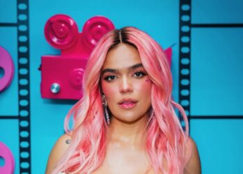 Acusan a Karol G de plagiar a Natalia Lafourcade por su nuevo tema «Milagro»