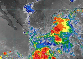 Se forman las tormentas tropicales Flossie y Barry en el Pacífico y el Atlántico