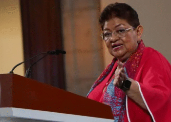 Ernestina Godoy: la reforma a la Ley de Amparo busca agilizar justicia, no debilitarla