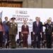 Sheinbaum encabeza el desfile militar con representantes de los tres poderes a diferencia de otros años