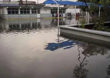 Todas las escuelas en el país cuentan con seguro de daños: Mario Delgado