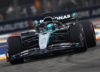 George Russell se lleva la ‘pole’ del GP de Singapur