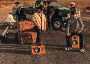 GRUPO ARRIESGADO PRESENTA “RESILIENCIA”, SU PROYECTO MÁS ÍNTIMO Y PODEROSO QUE SERÁ LANZADO EN 2026