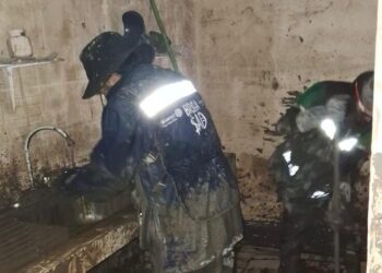 Junior H transforma la admiración en ayuda real y moviliza brigadas solidarias en Poza Rica