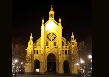 Religiosos mexicanos reabren histórica Iglesia de Santa Catalina en Bruselas