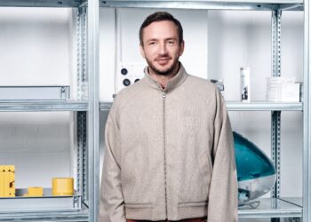 Smith se une a Nothing como director de marca.