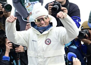 «Ya soy un hombre»: Klaebo conquista los 50 km y rompe récords en los Olímpicos de Milán-Cortina