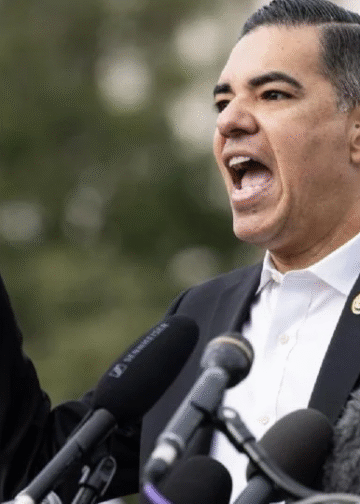 Archivos Epstein: demócratas exigen que Trump declare ante el congreso sobre lazos con el pederasta