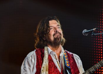 Alan Parsons vuelve a México con su gira internacional The Show Must Go On