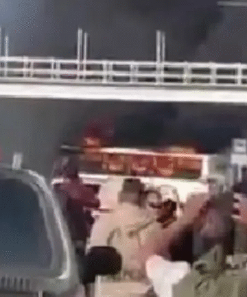 Bloqueos y quema de vehículos en diversas regiones de Jalisco tras operativo federal