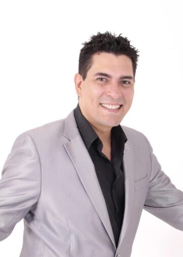 El espíritu de Héctor Lavoe regresa en clave sinfónica al auditorio nacional este 5 de abril