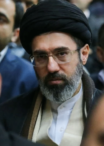 Nuevo líder de Irán resultó herido en las piernas en el primer día del conflicto con EU e Israel, revela The New York Times