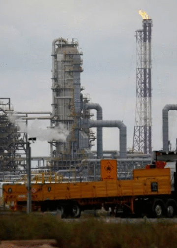 La Agencia Internacional de Energía liberará al mercado 400 millones de barriles de petróleo de sus reservas