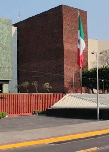 Morena anota a cuatro diputados más en comisiones para asegurar su mayoría en votación de la reforma electoral de Sheinbaum