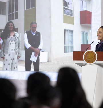 Presidenta encabeza décimo Miércoles de Vivienda para el Bienestar con entrega en Nayarit y Quintana Roo