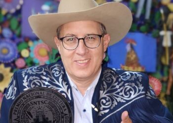 Recibe Roger Hershberger, Premio Nacional de Cultura 2026